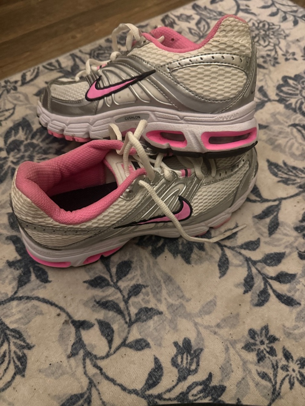 Nike women’s  Pink and White Athletic Sneakers